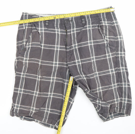 American Eagle Men's Grey Check Chino Shorts Size 34 Regular Fit