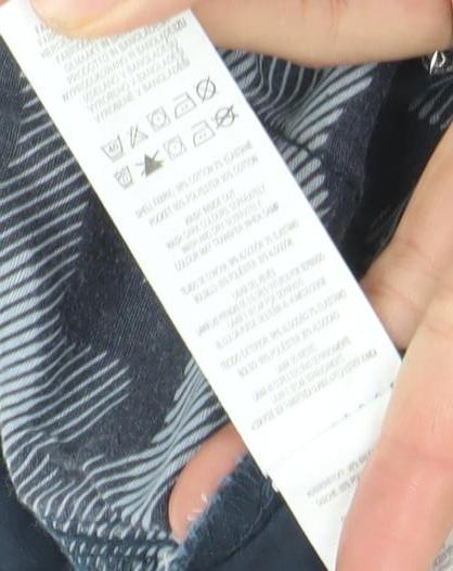 Denim Co. Men's Blue Cargo Shorts Size 32 Regular Fit Outdoor Style