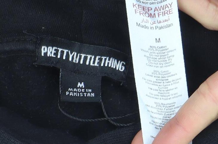 Mens UK Size M PRETTYLITTLETHING Black Pullover Hoodie