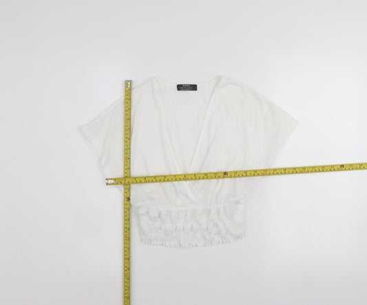 Bershka Women’s White Cropped V-Neck Blouse XS