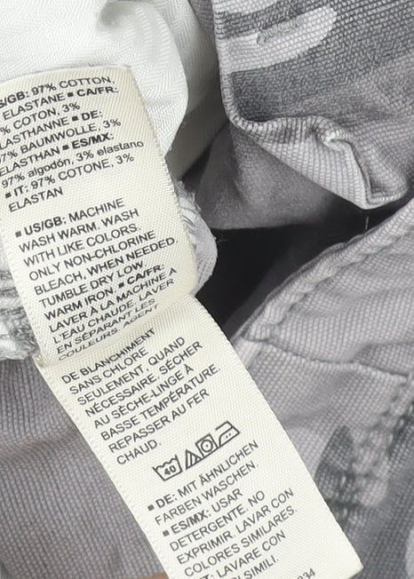 Goodthreads Men's Grey Camo Cargo Shorts Size 33 Regular Fit