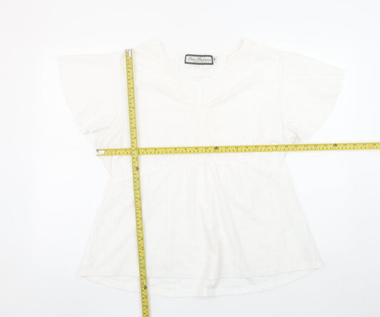 Paco Boutique Womens White Size 16 Tunic Blouse Flutter Sleeve