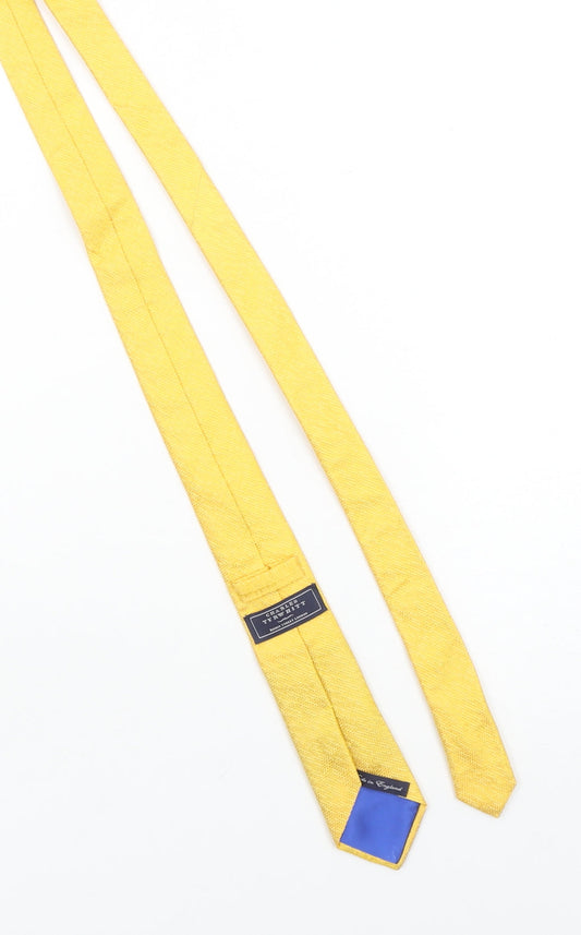 Charles Tyrwhitt Men's Yellow Silk Slim Tie Made in England