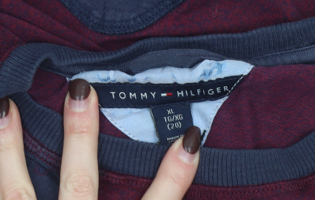 Tommy Hilfiger Men's XL Burgundy Quilted Shoulder Cotton Long Sleeve Top