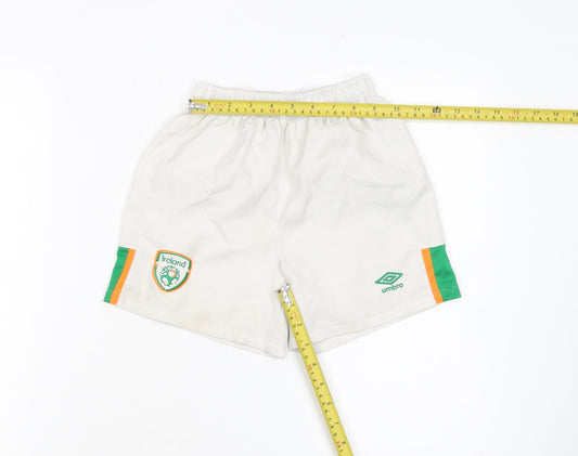 Umbro Boys White Ireland Football Shorts 6-7 Years Athletic Activewear