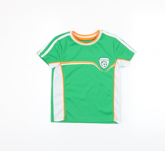 Additional front view of St Bernard boys’ green ireland football jersey t-shirt 6 years