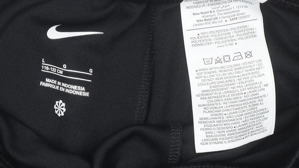 Nike Boys Black Liverpool FC Athletic Football Shorts 6 Years