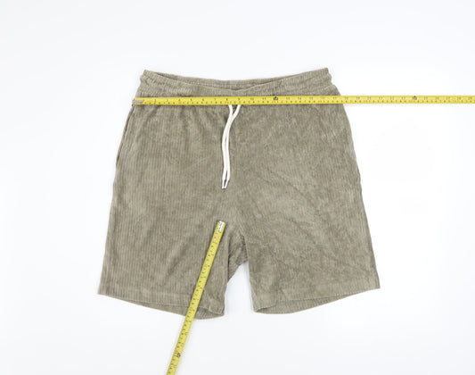 Mens UK Size L ASOS Design Regular Fit Athletic Shorts