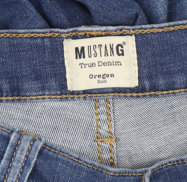 Mens UK Size L Mustang Regular Fit Bootcut Blue Jeans