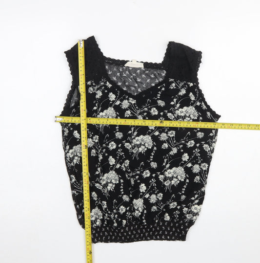 Solitaire Women’s Black Floral Crochet Sleeveless Blouse M