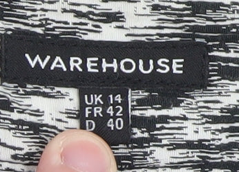 Warehouse Women’s Black White Geometric Cropped Trousers UK 14