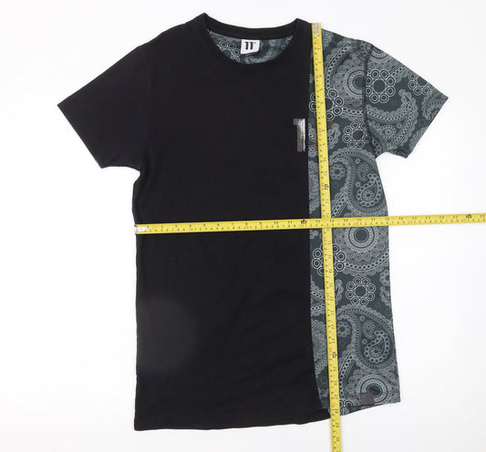Mens UK Size S 11 degrees Black T-Shirt