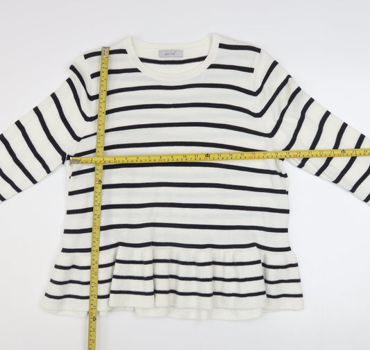Womens UK Size 18 Marks and Spencer White Pullover Jumper