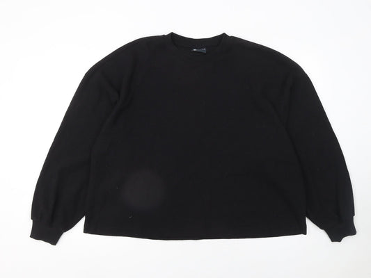 Additional front view of ASOS DESIGN Women's Black Crew Neck Long Sleeve jumper, size M