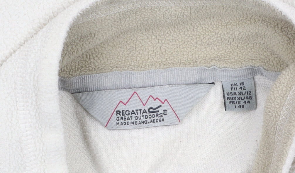 Womens UK Size 16 Regatta Great Outdoors Beige Pullover Sweatshirt