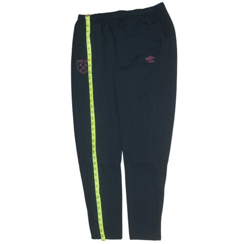 Mens UK Size XL Umbro Regular Fit Jogger Black Trousers