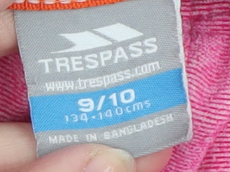 Brand and care label for Trespass girls’ pink 1/2 zip pullover fleece sweatshirt 9-10 years