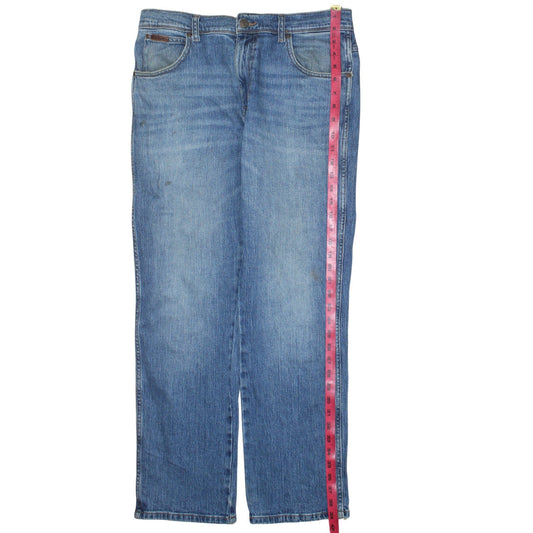 Mens UK Size M Wrangler Regular Fit Straight Jeans