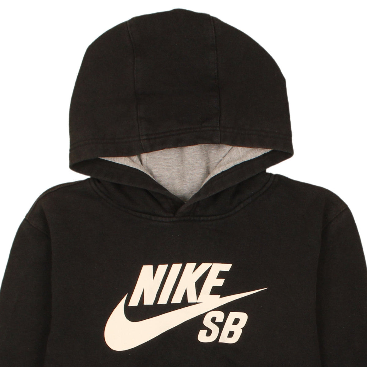 Brand and care label for Nike boys’ black pullover hoodie xl 13–15 years fleece graphic hooded sweatshirt