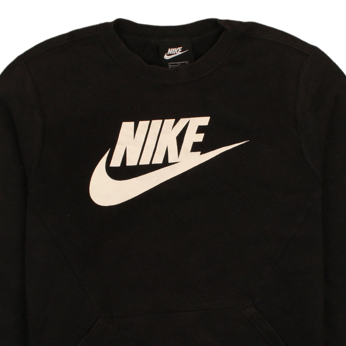 Brand and care label for Nike boys’ black xl pullover sweatshirt fleece crew neck logo sportswear