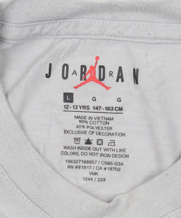 Jordan Boys Grey Air 23 Graphic T-Shirt Size 12-13 Years Crew Neck