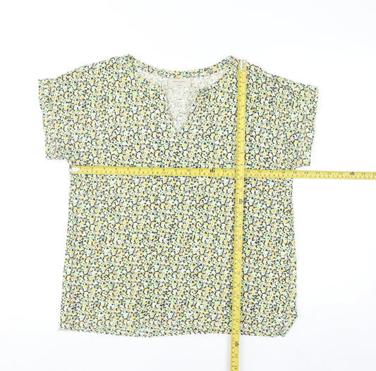 FREE/QUENT Women's Multicoloured Cotton V-Neck Short Sleeve Blouse M