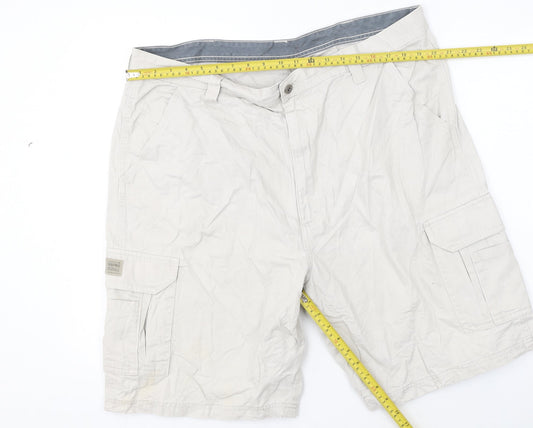 Wrangler Men's Beige Cargo Shorts 40in Cotton Lightweight Summer