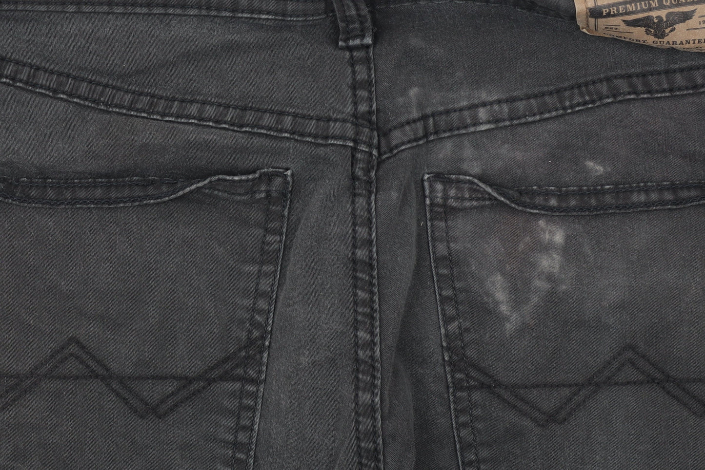 Wrangler Men's Black Straight Fit Jeans 30x32 Cotton Denim