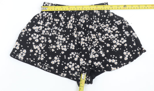 Next Girls Black Floral Daisy Print Cotton Shorts Size 7 Years