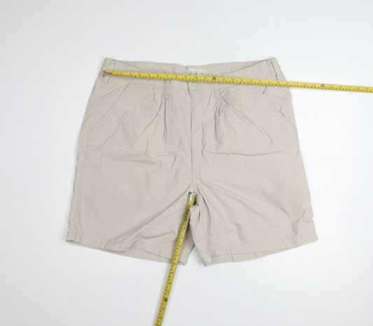 Wrangler Hero Originals Men's Beige Chino Shorts Size 42 Cotton