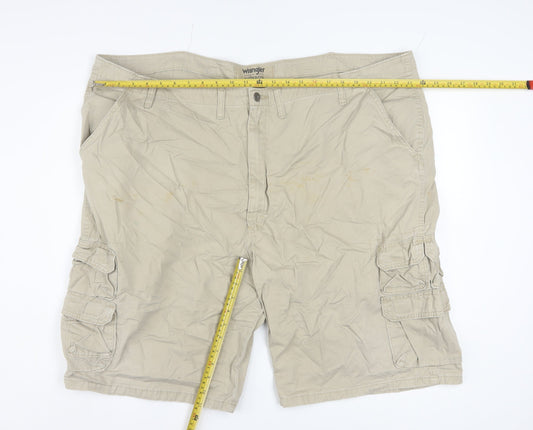 Wrangler Men's Beige Cargo Shorts Size 48 Cotton Casual