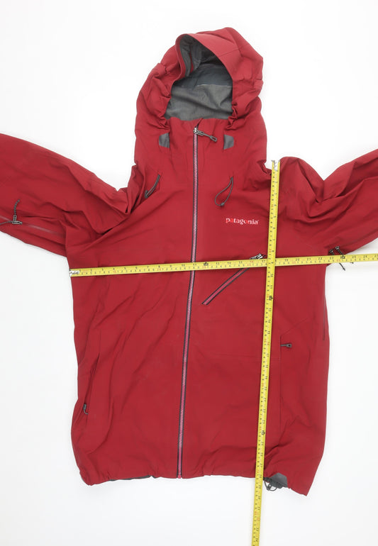 Patagonia Men's Red Waterproof Hooded Softshell Jacket L