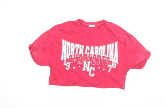 Bershka Women’s Red Cropped North Carolina T-Shirt Size M