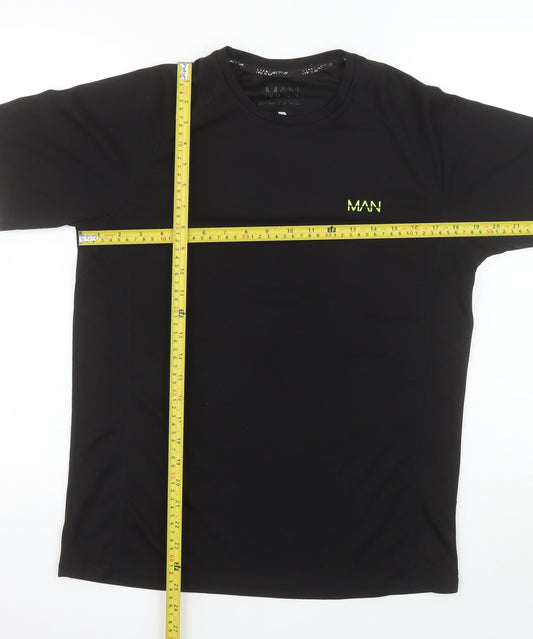 MAN Active Men's Black Medium Athletic T-Shirt Lightweight