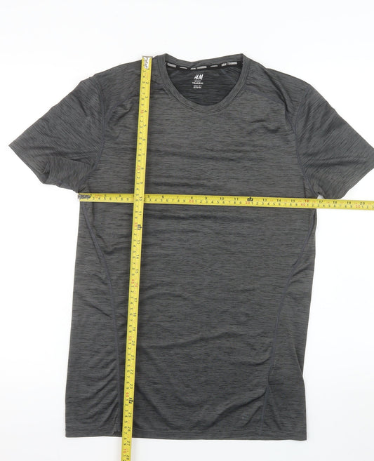 H&M Men Grey Short Sleeve Training T-Shirt Size S Slim Fit
