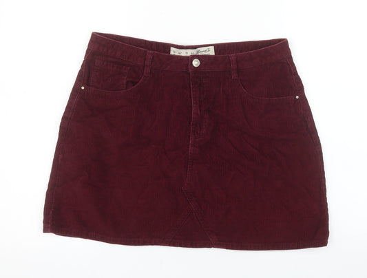 Additional front view of Denim Co women’s red corduroy a-line skirt uk 14 short casual
