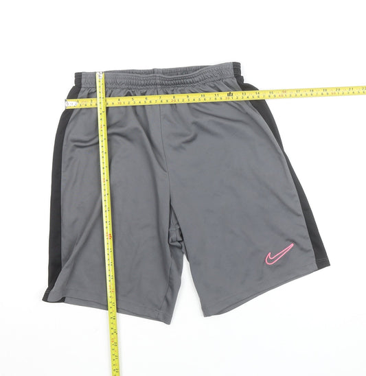 Nike Boys Grey Dri-FIT XL Athletic Shorts with Elastic Waist