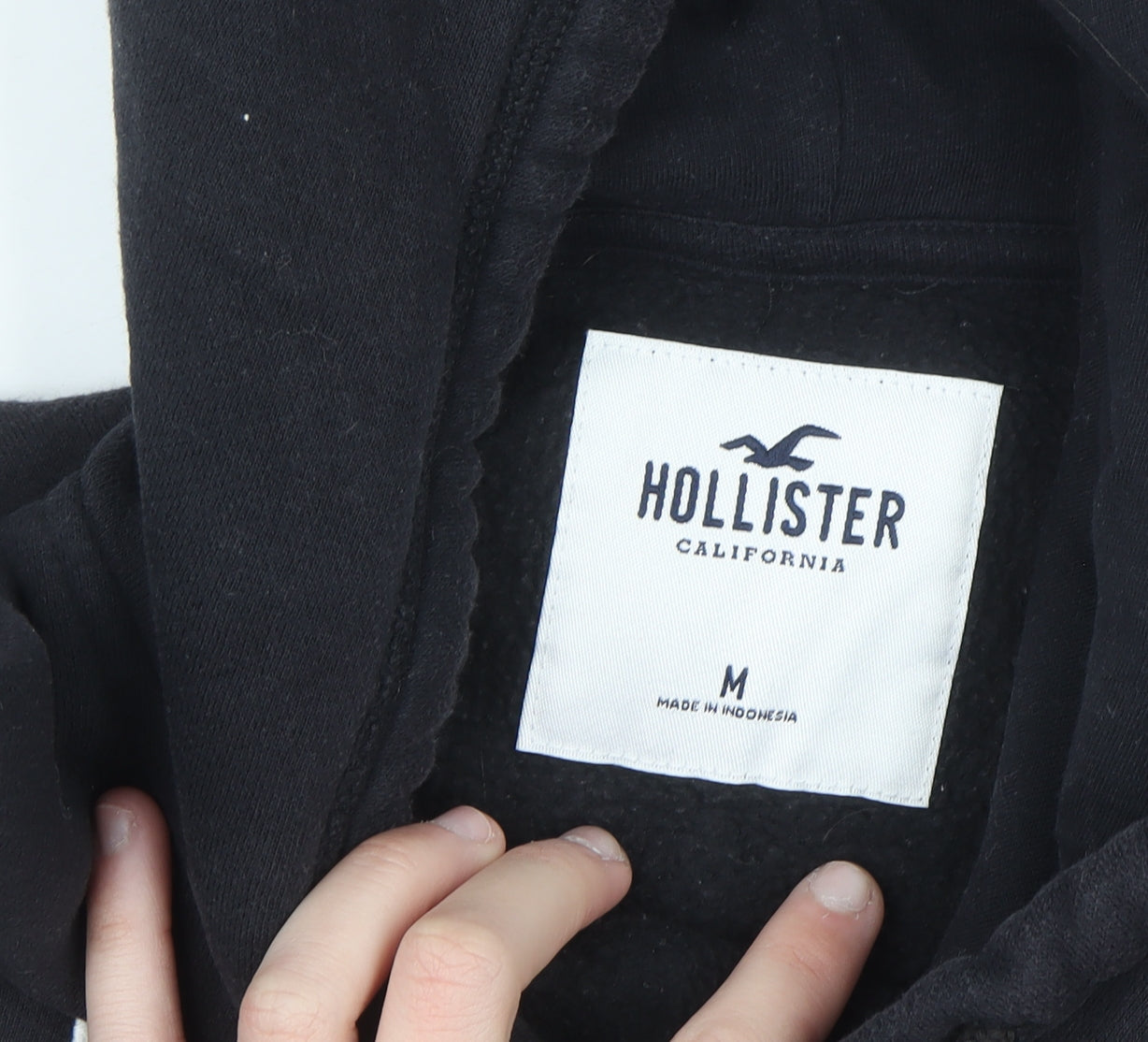 Hollister Women's Black Pullover Hoodie Medium Cotton Blend