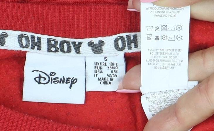 Disney Women’s Red Mickey Mouse Pullover Sweatshirt Size S