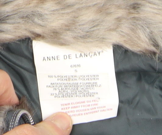 Brand and care label for Anne de Lancay Women’s Grey Quilted Hooded Mid-Length Coat S