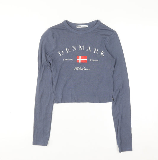 Bershka Women Blue Cropped Long Sleeve Crew Neck Denmark Graphic T-Shirt S