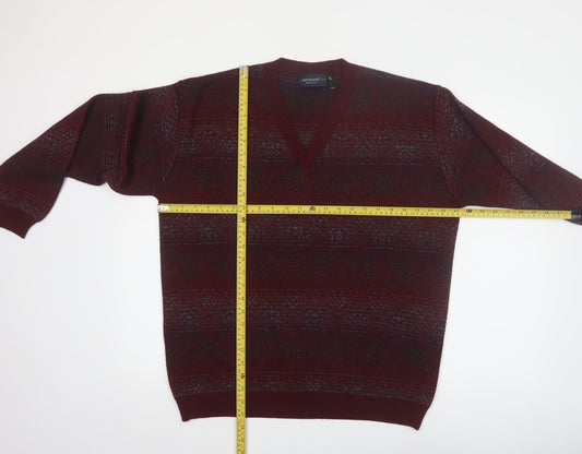 Montecatini Men's Red Fair Isle Wool Blend V-Neck Jumper XL