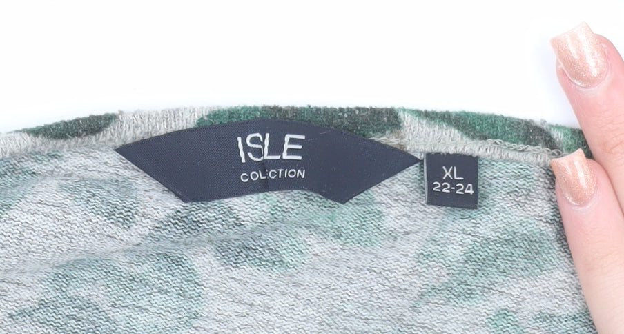Isle Collection Women's Green Floral Plus Size 22-24 Pullover Jumper