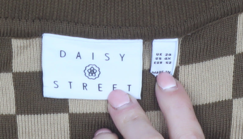 Daisy Street Women's Brown Check V-Neck Sleeveless Knit Vest Size 24