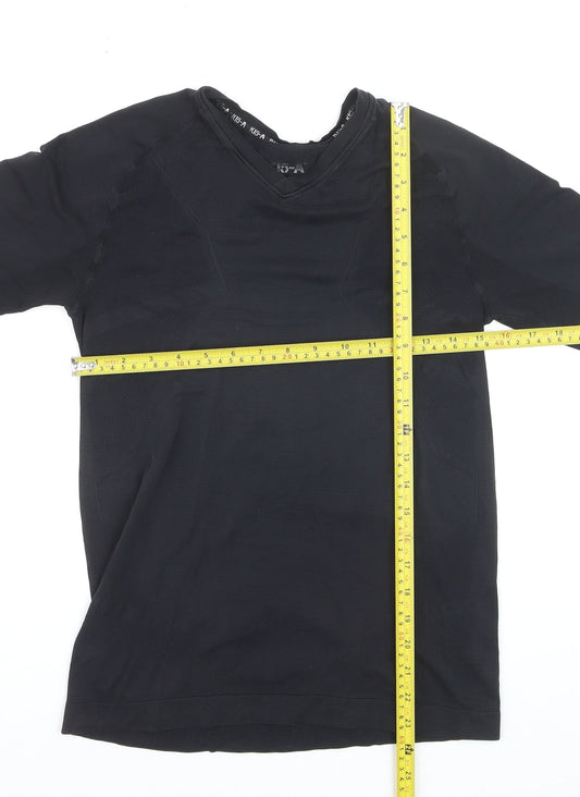K15-A Men's Black Small V-Neck Athletic Polyamide Short Sleeve T-Shirt