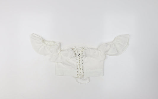 PRETTYLITTLETHING Women’s White Off Shoulder Ruffle Cropped Blouse UK 6