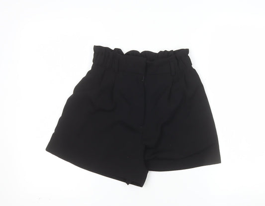 H&M Women’s Black High Rise Paperbag Shorts Size 6