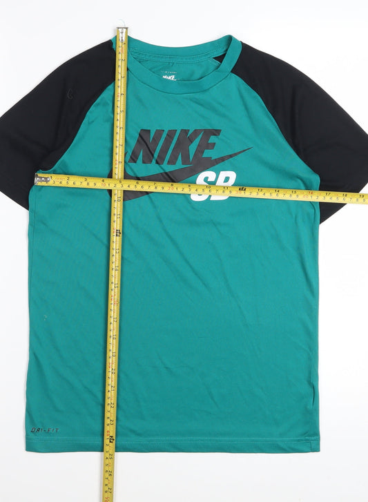 Nike Boys Green Black Dri-FIT SB T-Shirt 12-13 Years Activewear Top