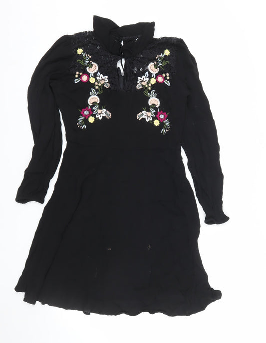 Additional front view of Red Herring Women's Black Floral Lace Fit & Flare Dress, size 12