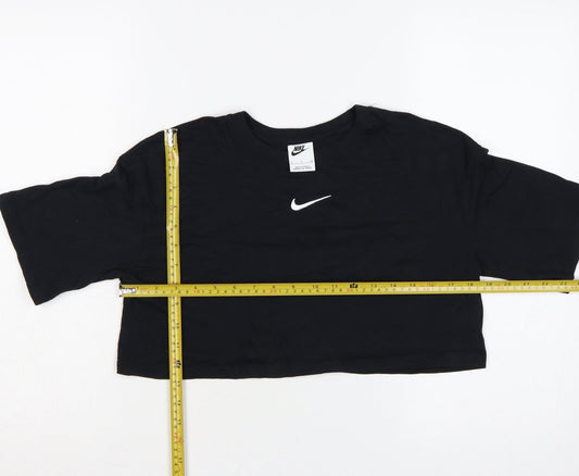 Nike Women's Black Cropped T-Shirt Small Relaxed Fit Sports Top